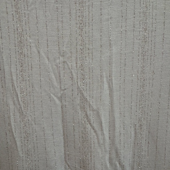 Women’s top - Picture 5 of 5